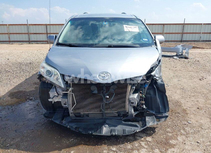 Photo 13 of 2013 Toyota Sienna LE V6 8 PASSENGER (VIN 5TDKK3DC2DS389090)