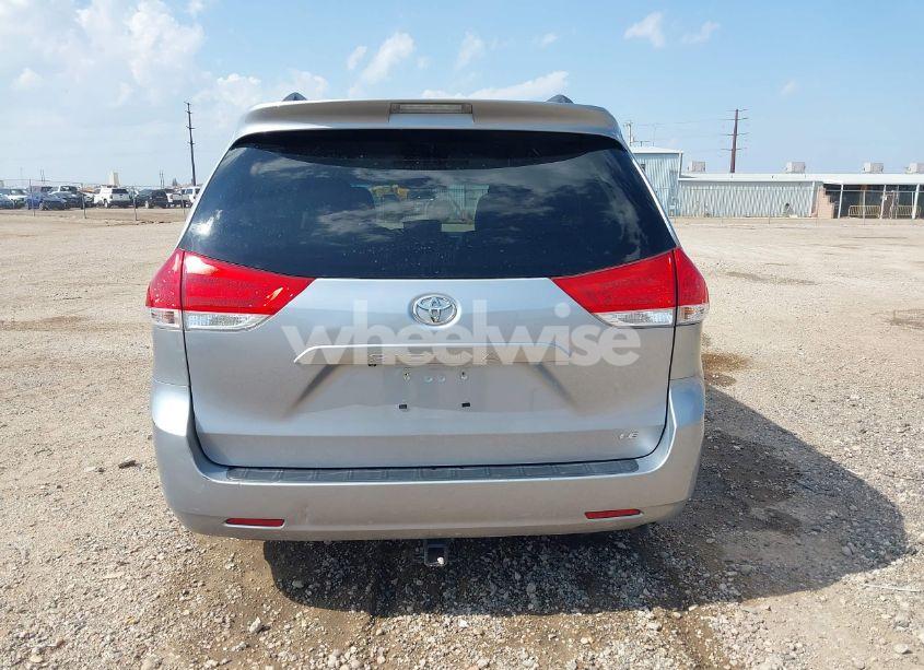 Photo 17 of 2013 Toyota Sienna LE V6 8 PASSENGER (VIN 5TDKK3DC2DS389090)