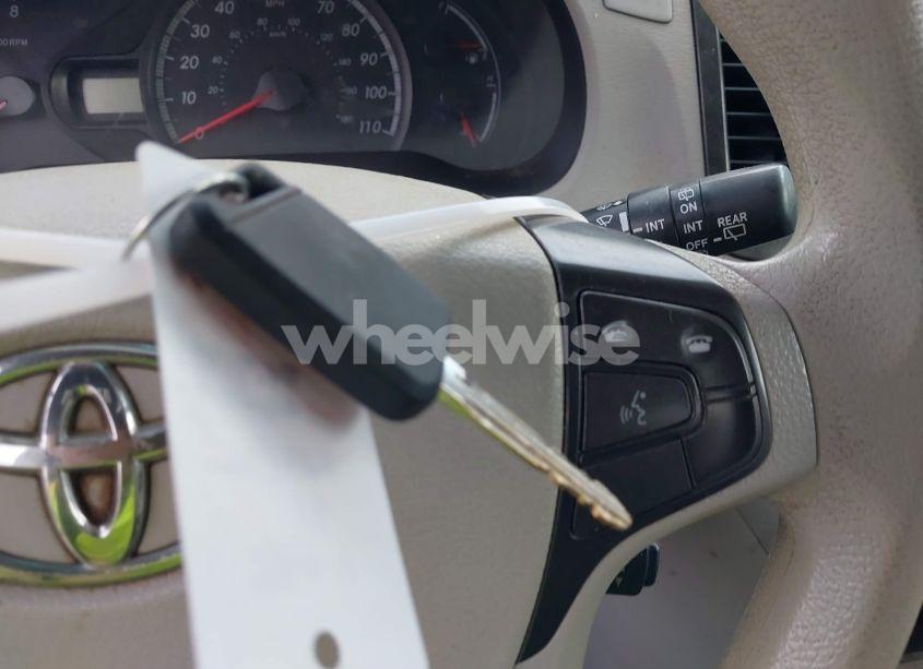 Photo 11 of 2014 Toyota Sienna LE V6 8 PASSENGER (VIN 5TDKK3DC2ES423210)