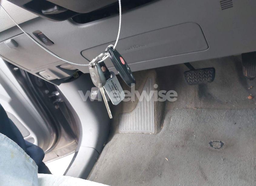 Photo 11 of 2014 Toyota Sienna LE V6 8 PASSENGER (VIN 5TDKK3DC2ES519967)