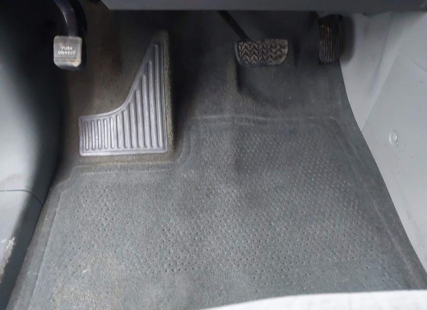 Photo 16 of 2015 Toyota Sienna LE 8 PASSENGER (VIN 5TDKK3DC2FS564358)