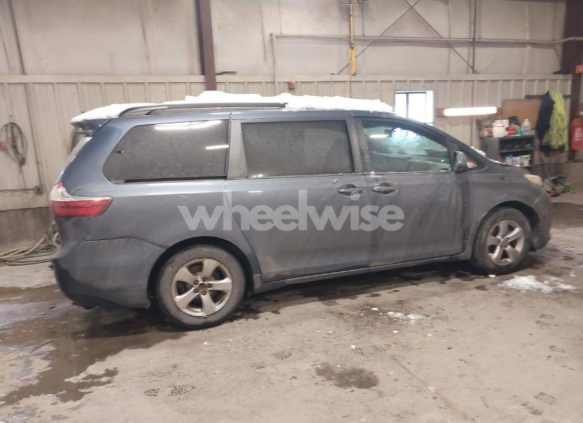 Photo 13 of 2015 Toyota Sienna LE 8 PASSENGER (VIN 5TDKK3DC2FS580091)