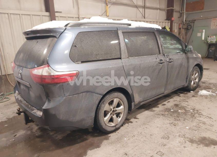 Photo 4 of 2015 Toyota Sienna LE 8 PASSENGER (VIN 5TDKK3DC2FS580091)