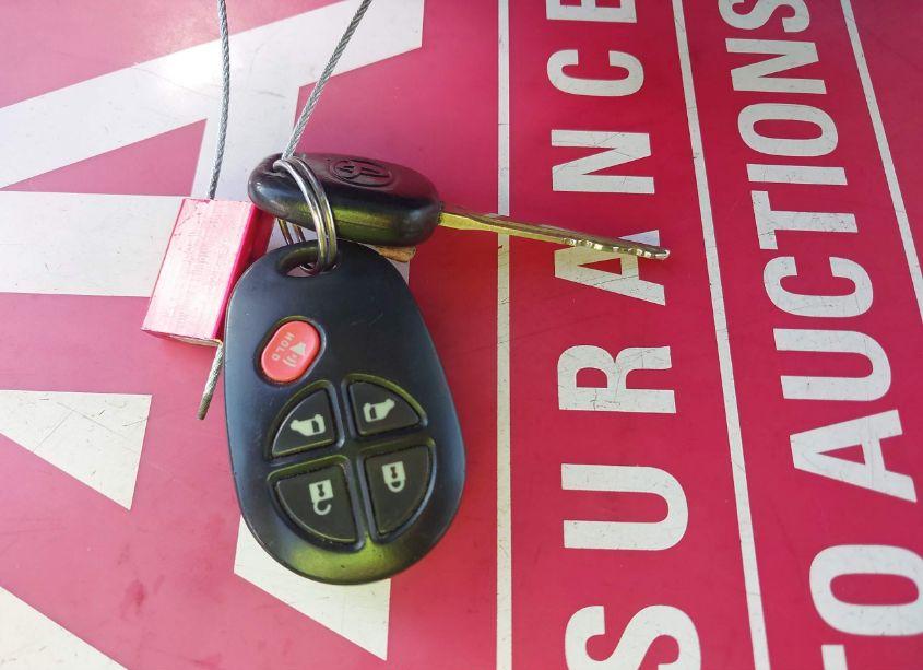 Photo 11 of 2015 Toyota Sienna LE 8 PASSENGER (VIN 5TDKK3DC2FS616023)