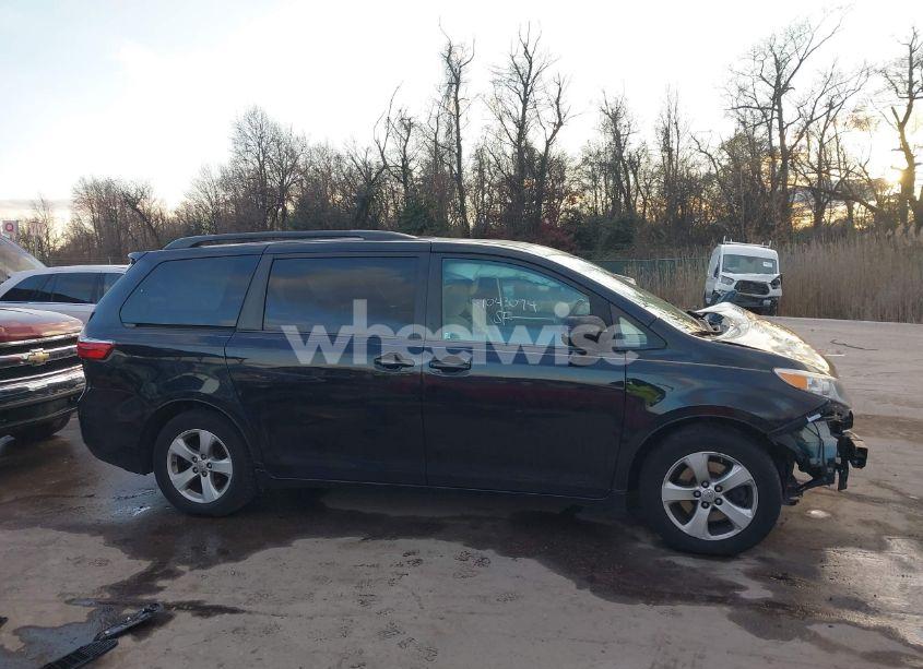 Photo 14 of 2015 Toyota Sienna LE 8 PASSENGER (VIN 5TDKK3DC2FS683429)