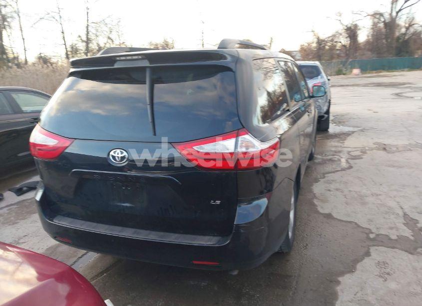 Photo 17 of 2015 Toyota Sienna LE 8 PASSENGER (VIN 5TDKK3DC2FS683429)