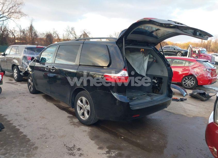 Photo 3 of 2015 Toyota Sienna LE 8 PASSENGER (VIN 5TDKK3DC2FS683429)