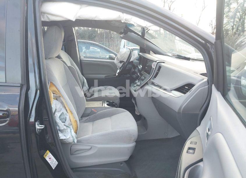 Photo 5 of 2015 Toyota Sienna LE 8 PASSENGER (VIN 5TDKK3DC2FS683429)