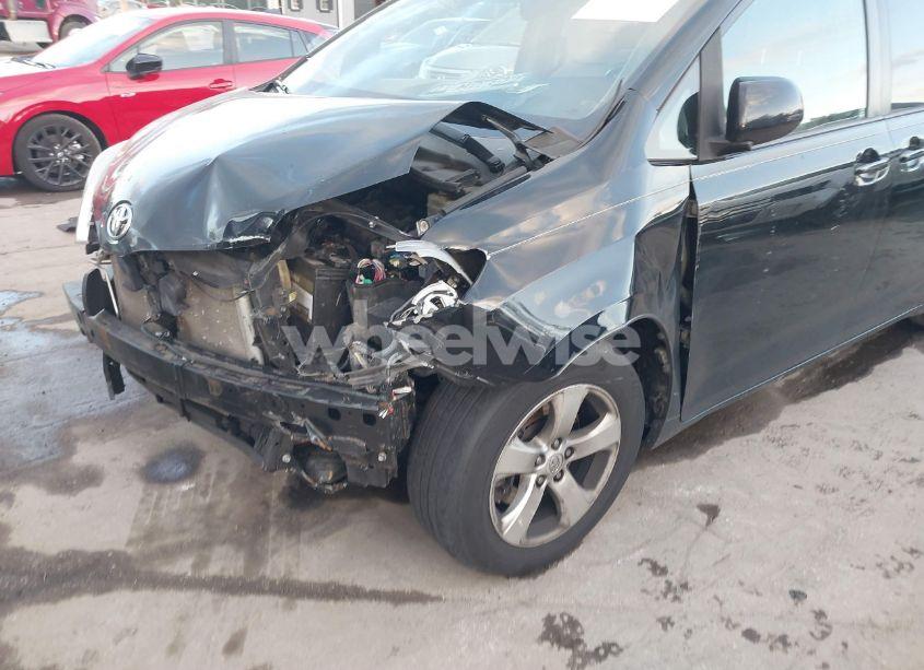 Photo 6 of 2015 Toyota Sienna LE 8 PASSENGER (VIN 5TDKK3DC2FS683429)