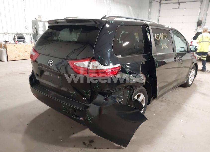 Photo 4 of 2016 Toyota Sienna LE 8 PASSENGER (VIN 5TDKK3DC2GS707102)