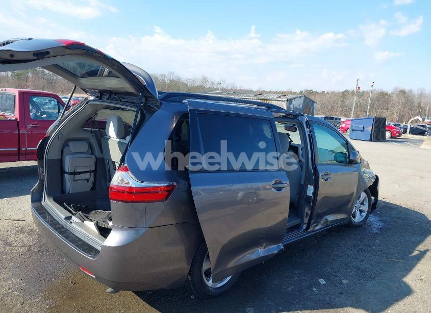 Photo 4 of 2016 Toyota Sienna LE 8 PASSENGER (VIN 5TDKK3DC2GS726247)