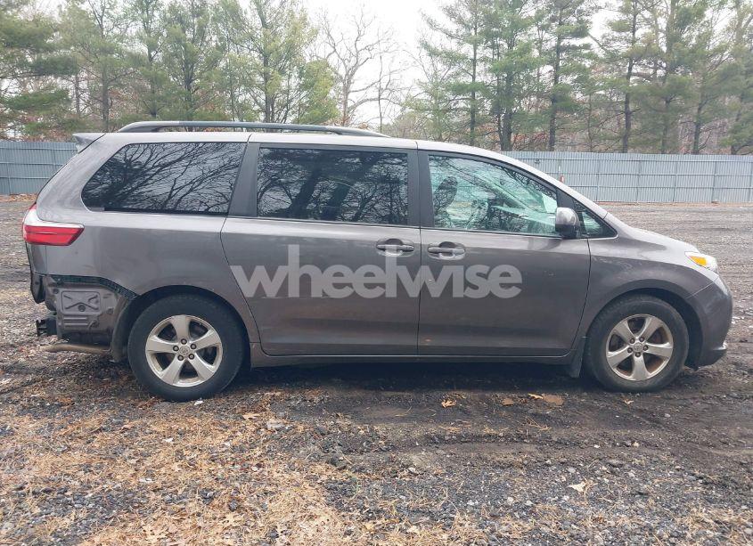 Photo 13 of 2016 Toyota Sienna LE 8 PASSENGER (VIN 5TDKK3DC2GS752783)