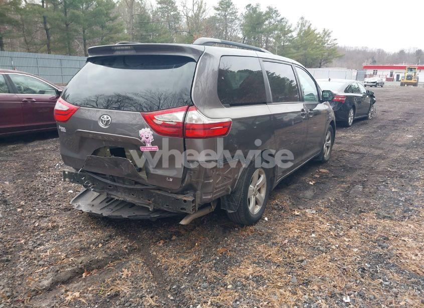 Photo 4 of 2016 Toyota Sienna LE 8 PASSENGER (VIN 5TDKK3DC2GS752783)