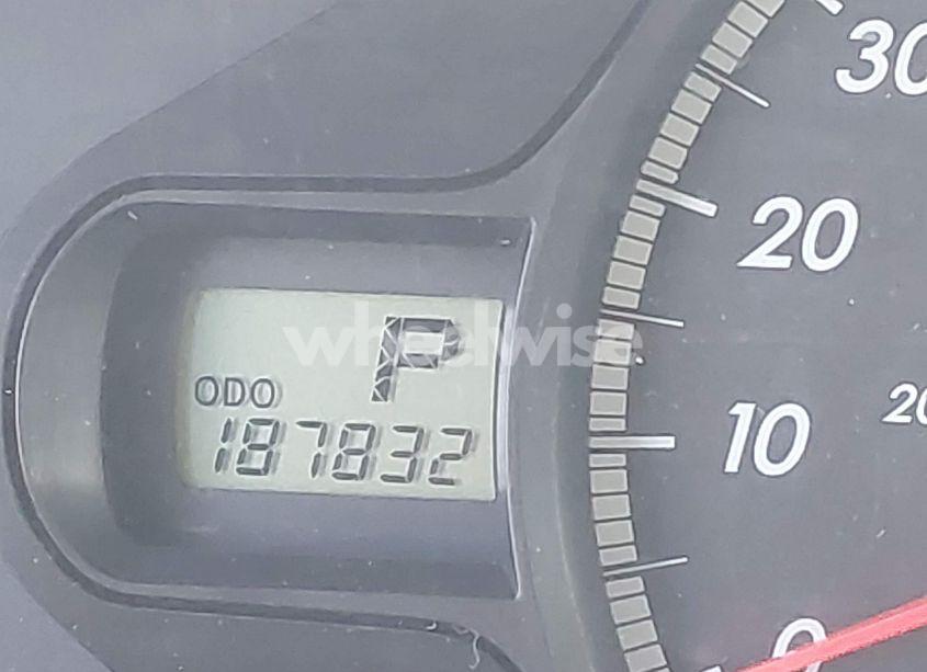 Photo 15 of 2011 Toyota Sienna LE V6 (VIN 5TDKK3DC3BS057303)