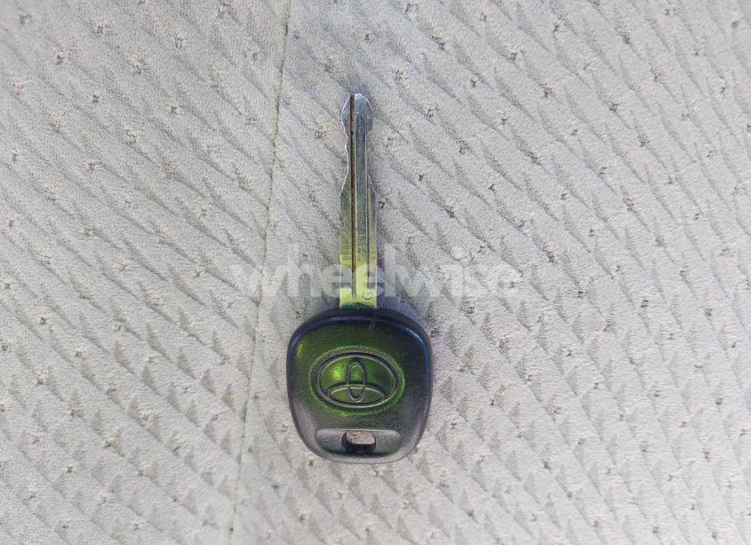 Photo 11 of 2011 Toyota Sienna LE V6 (VIN 5TDKK3DC3BS078183)