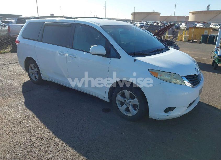 2011 Toyota Sienna LE V6/LE V6 AUTO ACCESS SEAT (VIN 5TDKK3DC3BS086073) main photo