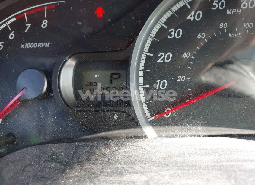 Photo 7 of 2011 Toyota Sienna LE V6 (VIN 5TDKK3DC3BS089958)