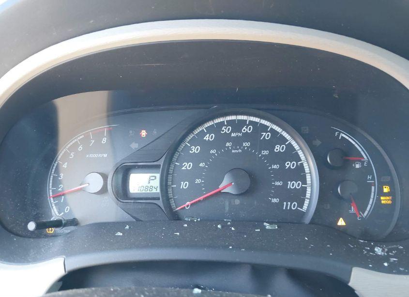 Photo 7 of 2011 Toyota Sienna LE V6 (VIN 5TDKK3DC3BS123008)