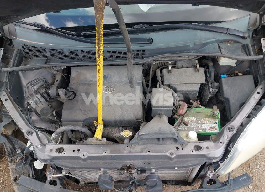 Photo 10 of 2011 Toyota Sienna LE V6 (VIN 5TDKK3DC3BS166098)