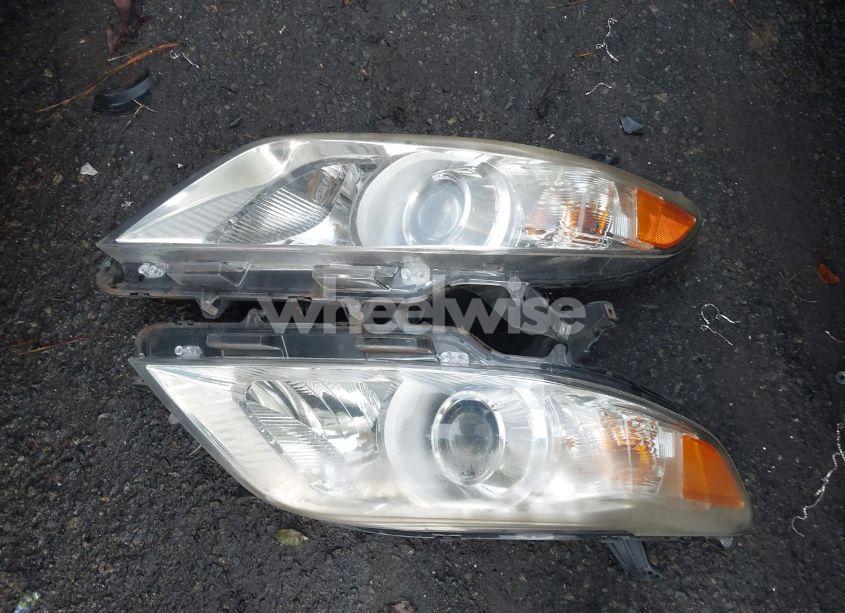 Photo 12 of 2011 Toyota Sienna LE V6 (VIN 5TDKK3DC3BS169969)