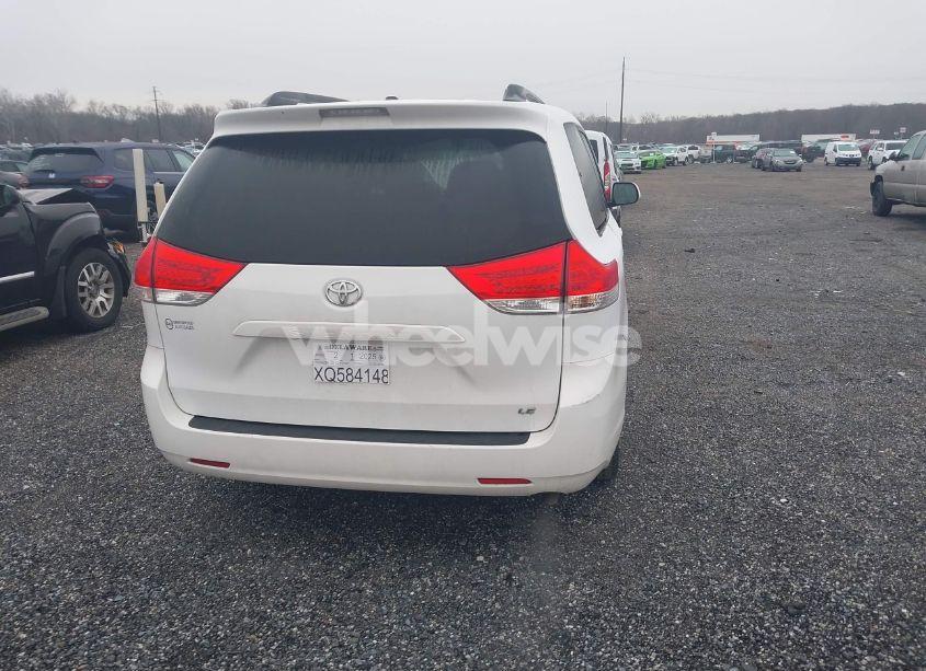 Photo 16 of 2012 Toyota Sienna LE V6 8 PASSENGER (VIN 5TDKK3DC3CS222218)