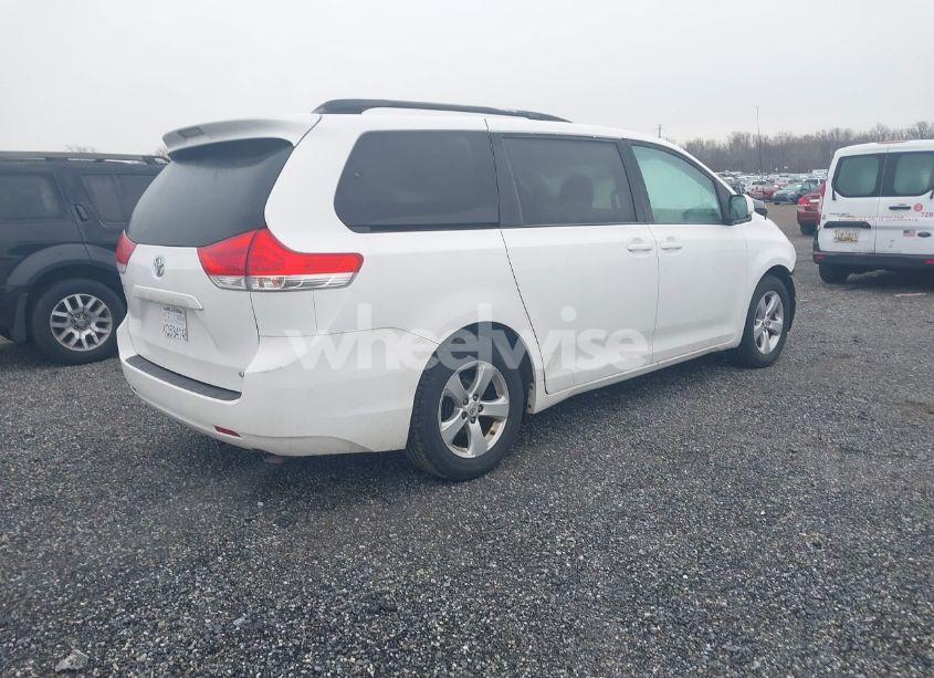 Photo 4 of 2012 Toyota Sienna LE V6 8 PASSENGER (VIN 5TDKK3DC3CS222218)