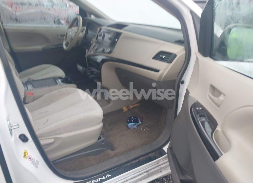 Photo 5 of 2012 Toyota Sienna LE V6 8 PASSENGER (VIN 5TDKK3DC3CS222218)