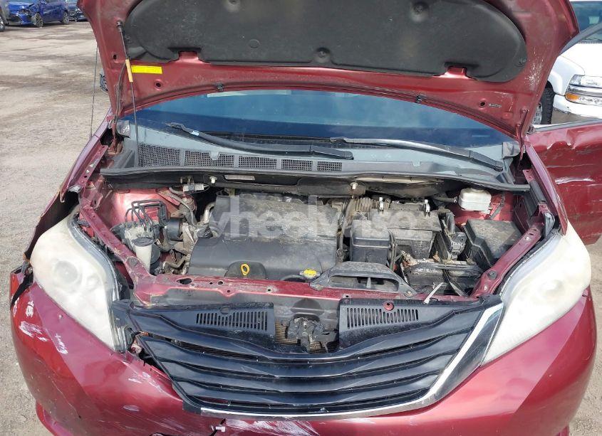 Photo 10 of 2012 Toyota Sienna LE V6 8 PASSENGER (VIN 5TDKK3DC3CS237396)