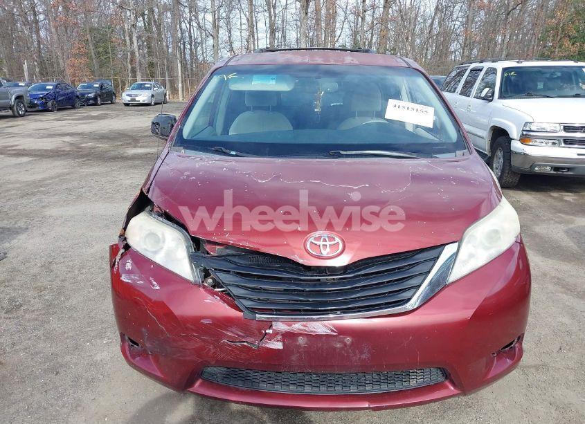 Photo 12 of 2012 Toyota Sienna LE V6 8 PASSENGER (VIN 5TDKK3DC3CS237396)