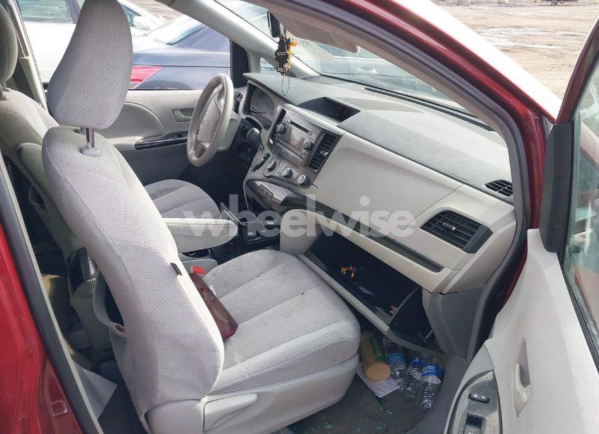 Photo 5 of 2012 Toyota Sienna LE V6 8 PASSENGER (VIN 5TDKK3DC3CS237396)