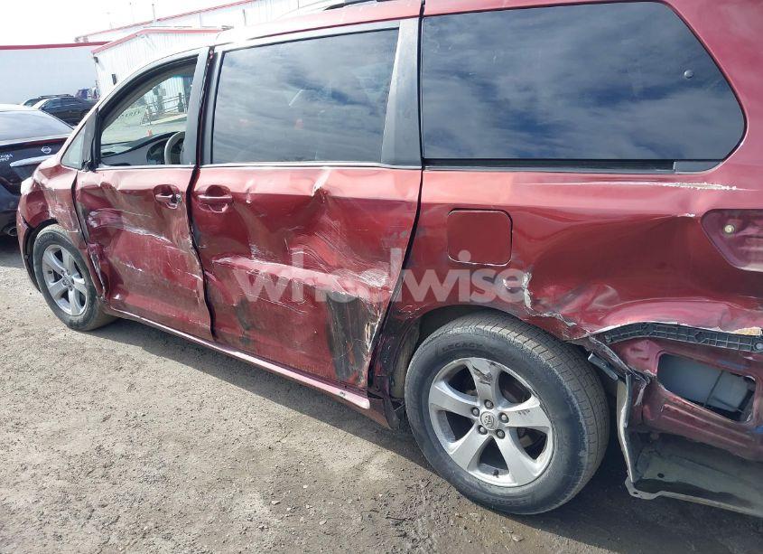 Photo 6 of 2012 Toyota Sienna LE V6 8 PASSENGER (VIN 5TDKK3DC3CS237396)