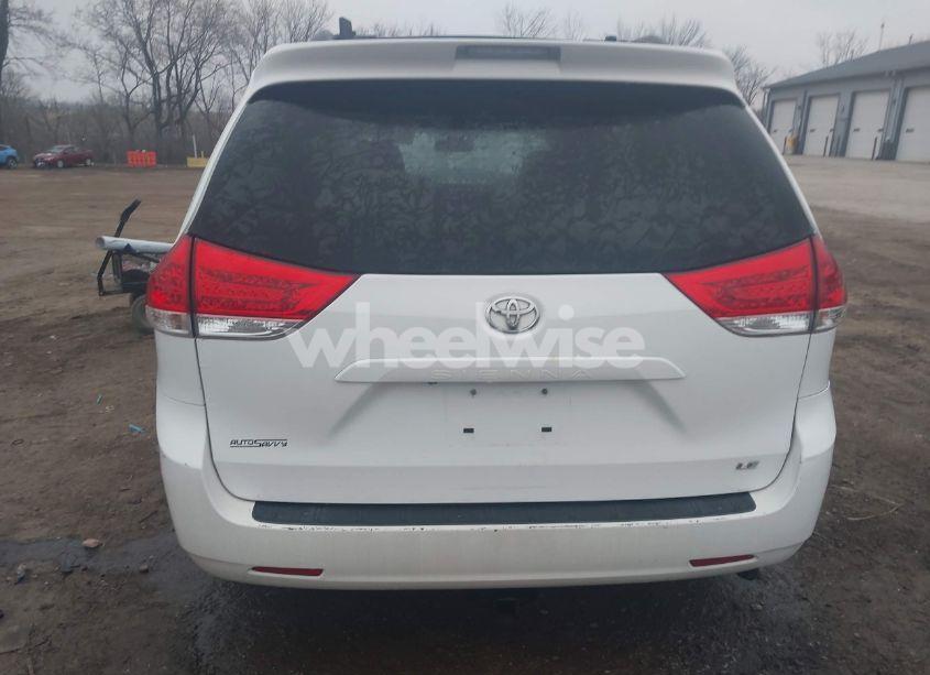 Photo 16 of 2012 Toyota Sienna LE V6 8 PASSENGER (VIN 5TDKK3DC3CS247670)