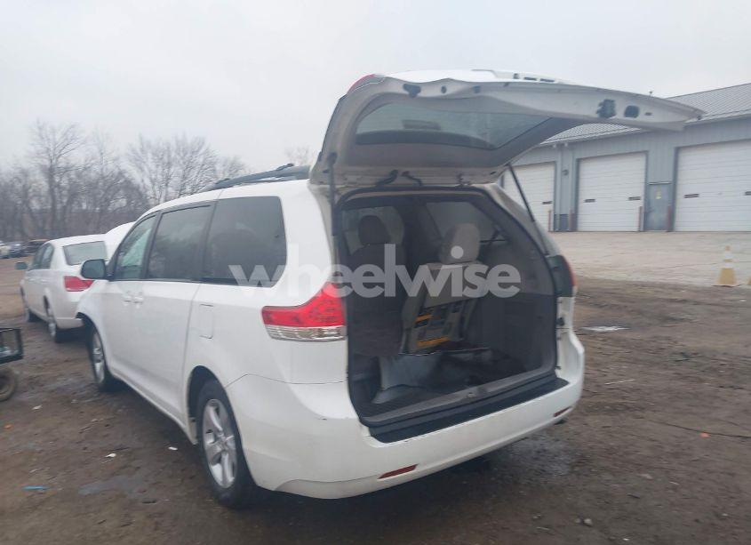 Photo 3 of 2012 Toyota Sienna LE V6 8 PASSENGER (VIN 5TDKK3DC3CS247670)