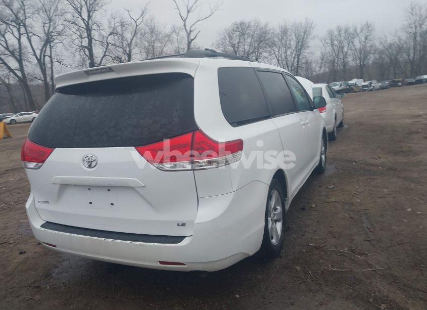 Photo 4 of 2012 Toyota Sienna LE V6 8 PASSENGER (VIN 5TDKK3DC3CS247670)