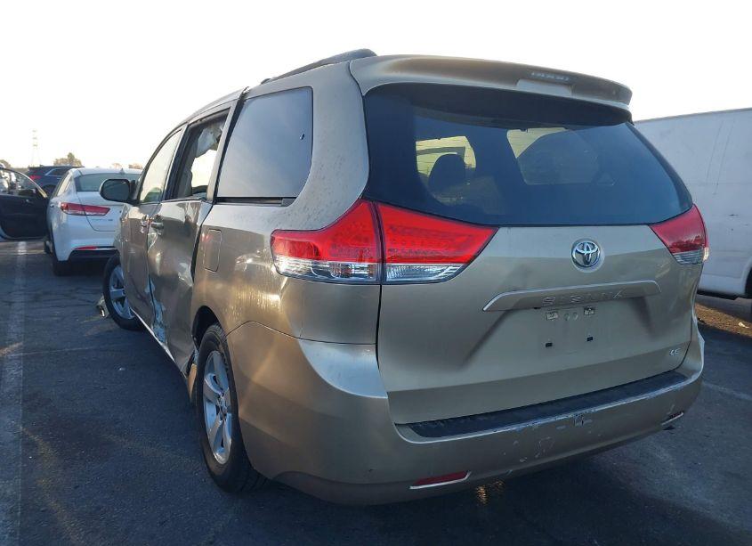 Photo 3 of 2012 Toyota Sienna LE V6 8 PASSENGER (VIN 5TDKK3DC3CS270009)