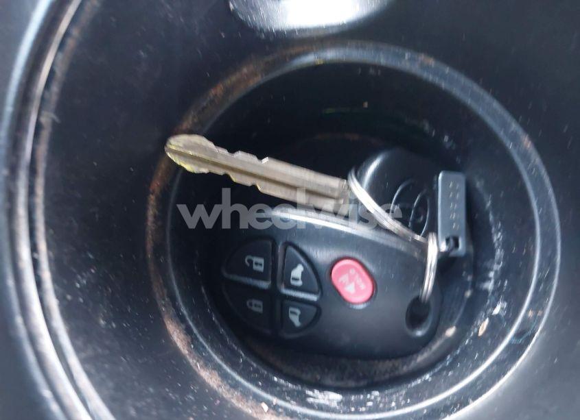 Photo 11 of 2013 Toyota Sienna LE V6 8 PASSENGER (VIN 5TDKK3DC3DS324488)