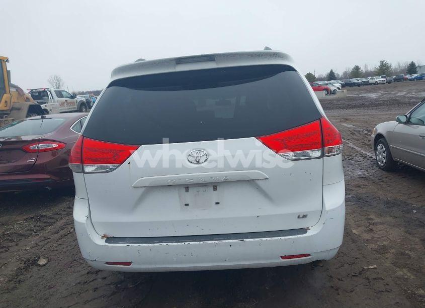 Photo 16 of 2013 Toyota Sienna LE V6 8 PASSENGER (VIN 5TDKK3DC3DS378261)