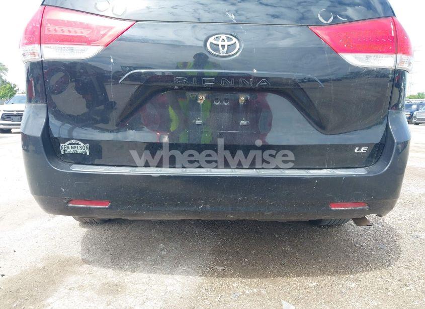 Photo 19 of 2013 Toyota Sienna LE V6 8 PASSENGER (VIN 5TDKK3DC3DS392029)