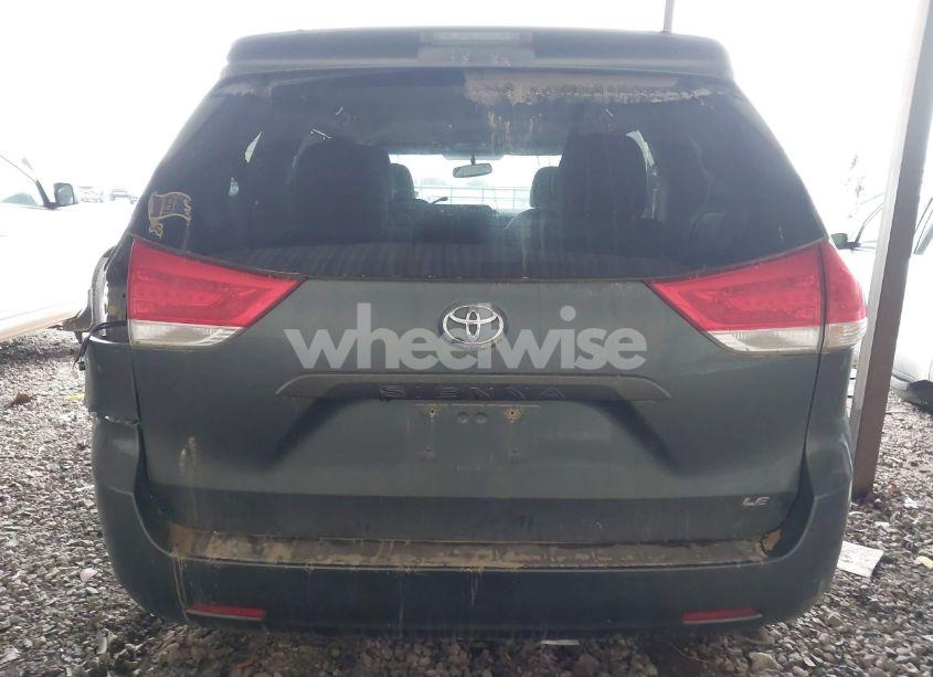 Photo 17 of 2014 Toyota Sienna LE V6 8 PASSENGER (VIN 5TDKK3DC3ES458483)