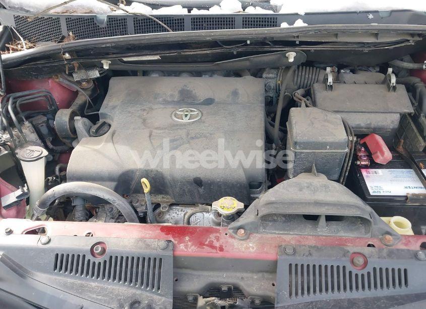 Photo 10 of 2014 Toyota Sienna LE V6 8 PASSENGER (VIN 5TDKK3DC3ES511943)
