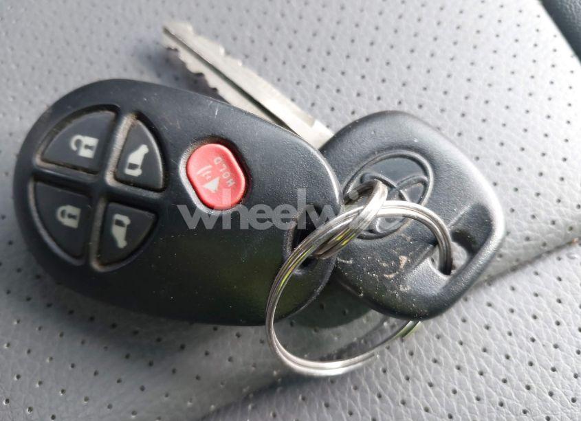 Photo 11 of 2014 Toyota Sienna LE V6 8 PASSENGER (VIN 5TDKK3DC3ES511943)