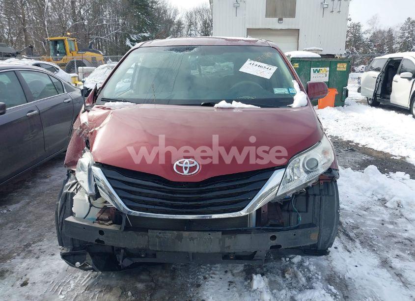 Photo 12 of 2014 Toyota Sienna LE V6 8 PASSENGER (VIN 5TDKK3DC3ES511943)