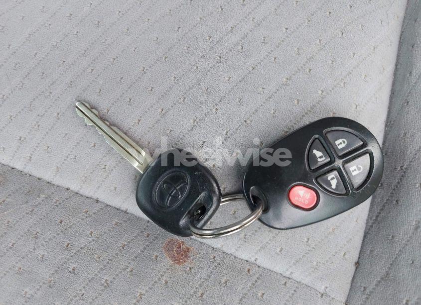 Photo 11 of 2015 Toyota Sienna LE 8 PASSENGER (VIN 5TDKK3DC3FS588720)