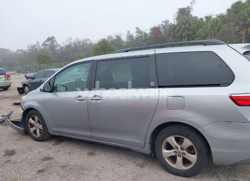 Photo 14 of 2015 Toyota Sienna LE 8 PASSENGER (VIN 5TDKK3DC3FS588720)