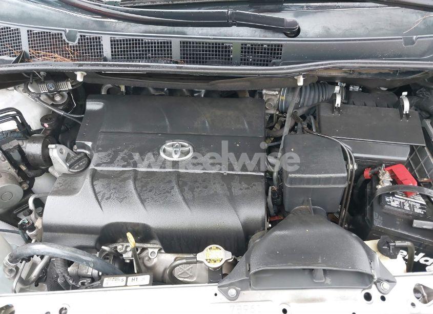 Photo 10 of 2015 Toyota Sienna LE 8 PASSENGER (VIN 5TDKK3DC3FS602454)