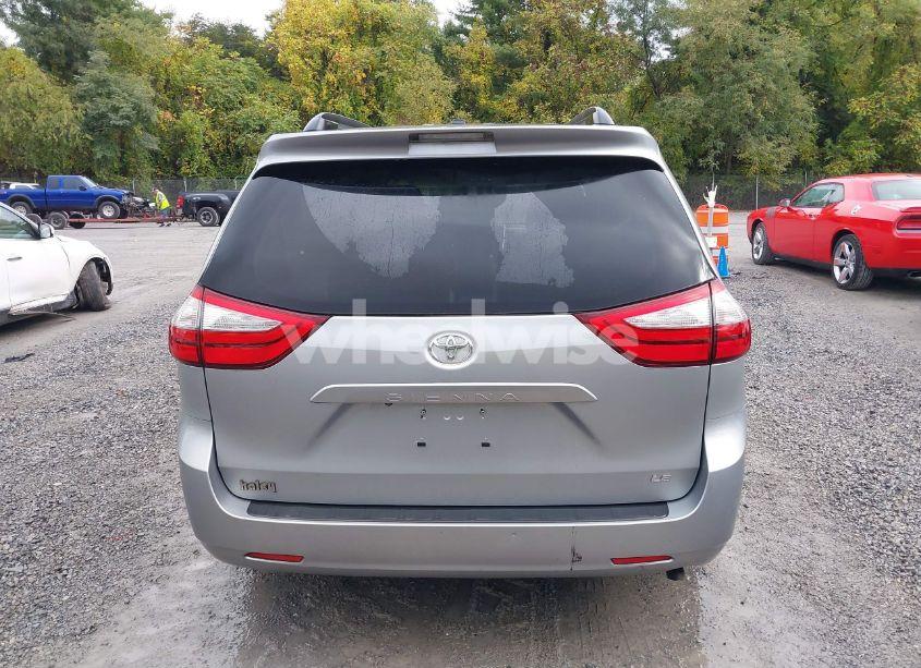 Photo 16 of 2015 Toyota Sienna LE 8 PASSENGER (VIN 5TDKK3DC3FS602454)