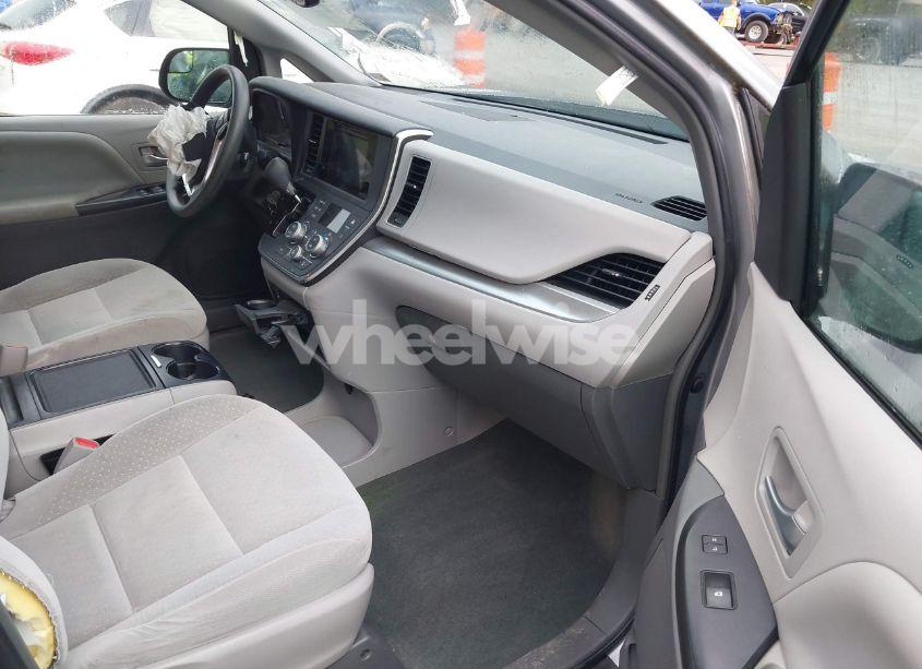 Photo 5 of 2015 Toyota Sienna LE 8 PASSENGER (VIN 5TDKK3DC3FS602454)