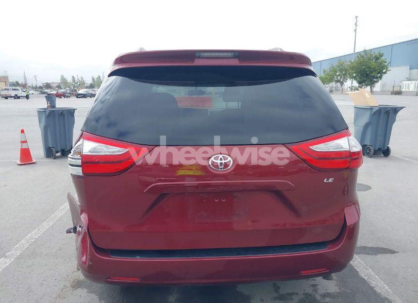 Photo 17 of 2015 Toyota Sienna LE 8 PASSENGER (VIN 5TDKK3DC3FS603085)