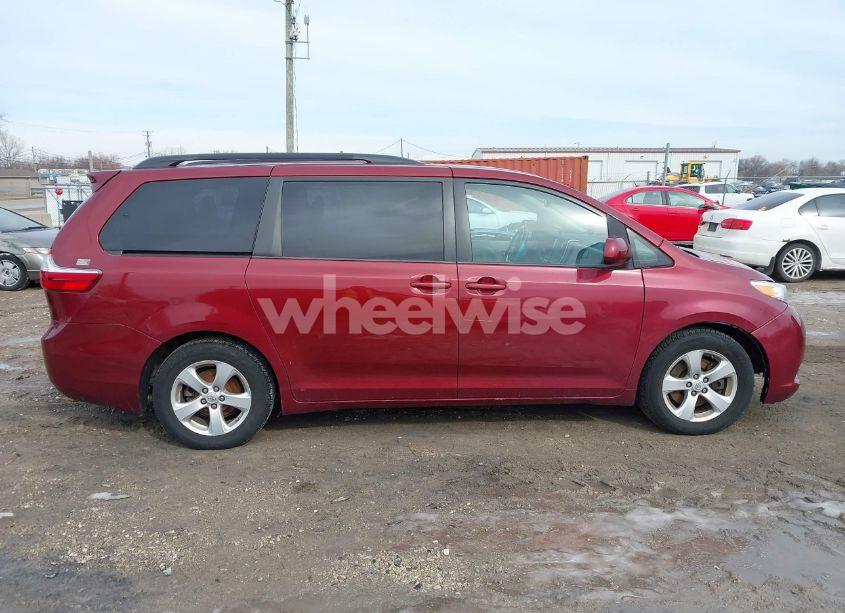 Photo 13 of 2015 Toyota Sienna LE 8 PASSENGER (VIN 5TDKK3DC3FS618590)