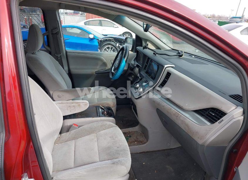 Photo 5 of 2015 Toyota Sienna LE 8 PASSENGER (VIN 5TDKK3DC3FS618590)